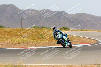 media/Apr-30-2023-CRA (Sun) [[020fcf5d43]]/Race 6-400 Expert-Amateur Supersport/